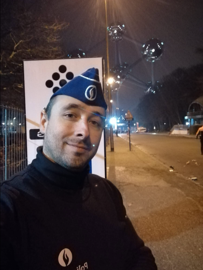 Sébastien Delepierre en uniforme de police en 2018